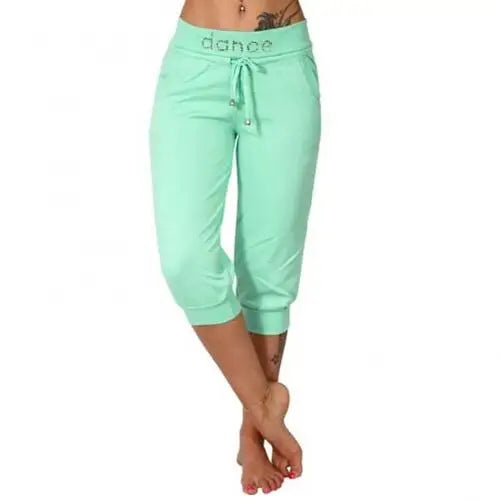 Women's Capri Sports Pants - Drawstring Pocket Cropped Yoga Trousers