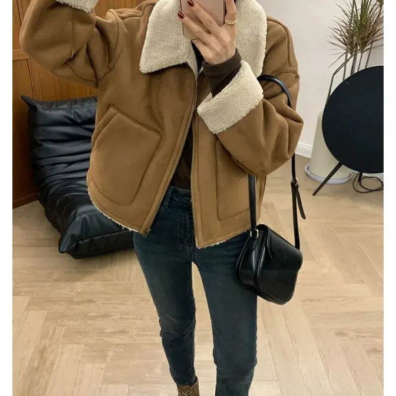 Lapel Fur Coat for Women 2025 Autumn and Winter New Popular Hot Warmth and Thick Lamb Velvet Versatile Top - Mulambo store